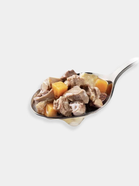 Garniture avec bouillon pour chien
