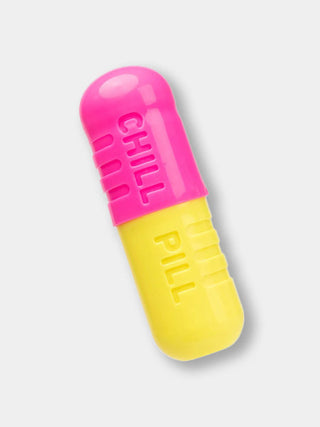 Jouet à mâcher pour chien - chill pill - Distribue des friandises cachées, Couineur intégré, Résistant à la mastication, Design coloré et décalé