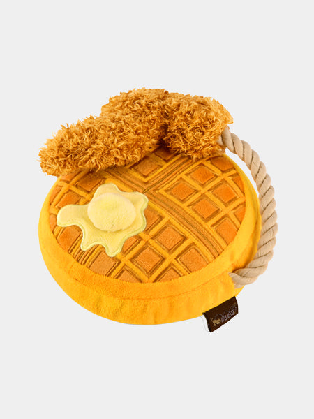 Jouet en peluche pour chien - Barking Brunch - Gaufre au poulet - Pet PLAY
